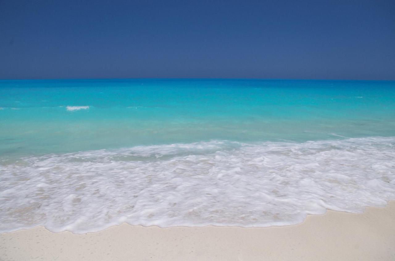 Villa Petro Beach El Alamein Esterno foto